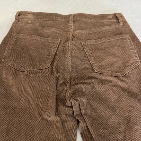 Old Navy Women's Higher High-Rise Flare Corduroy Pants in Brown 6 Long - Picture 6 of 9